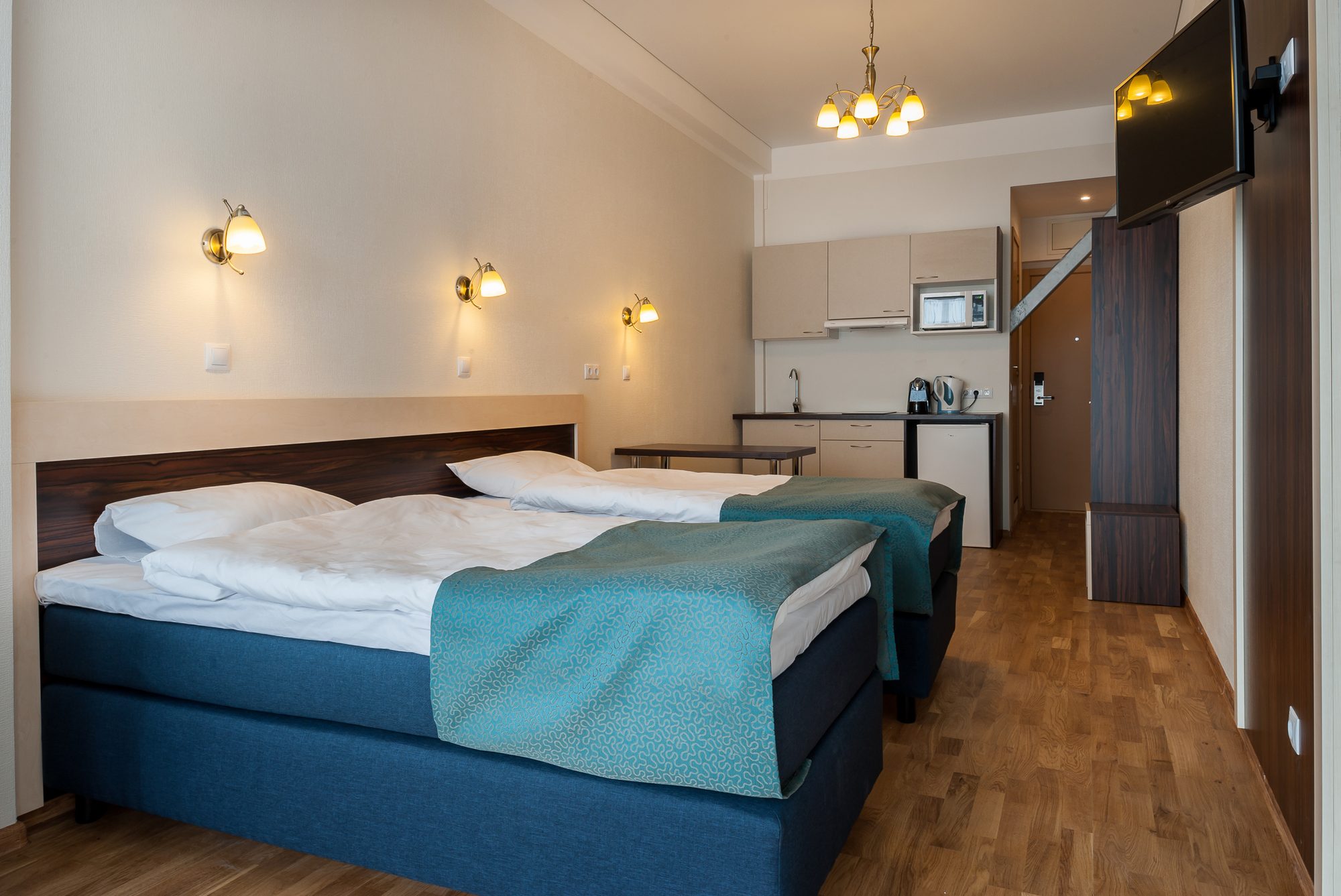 2016 08  77B62BD2D14E6858D70BCB4B14FDE111FCBC43FDBD46252D83 pimgpsh fullsize distr