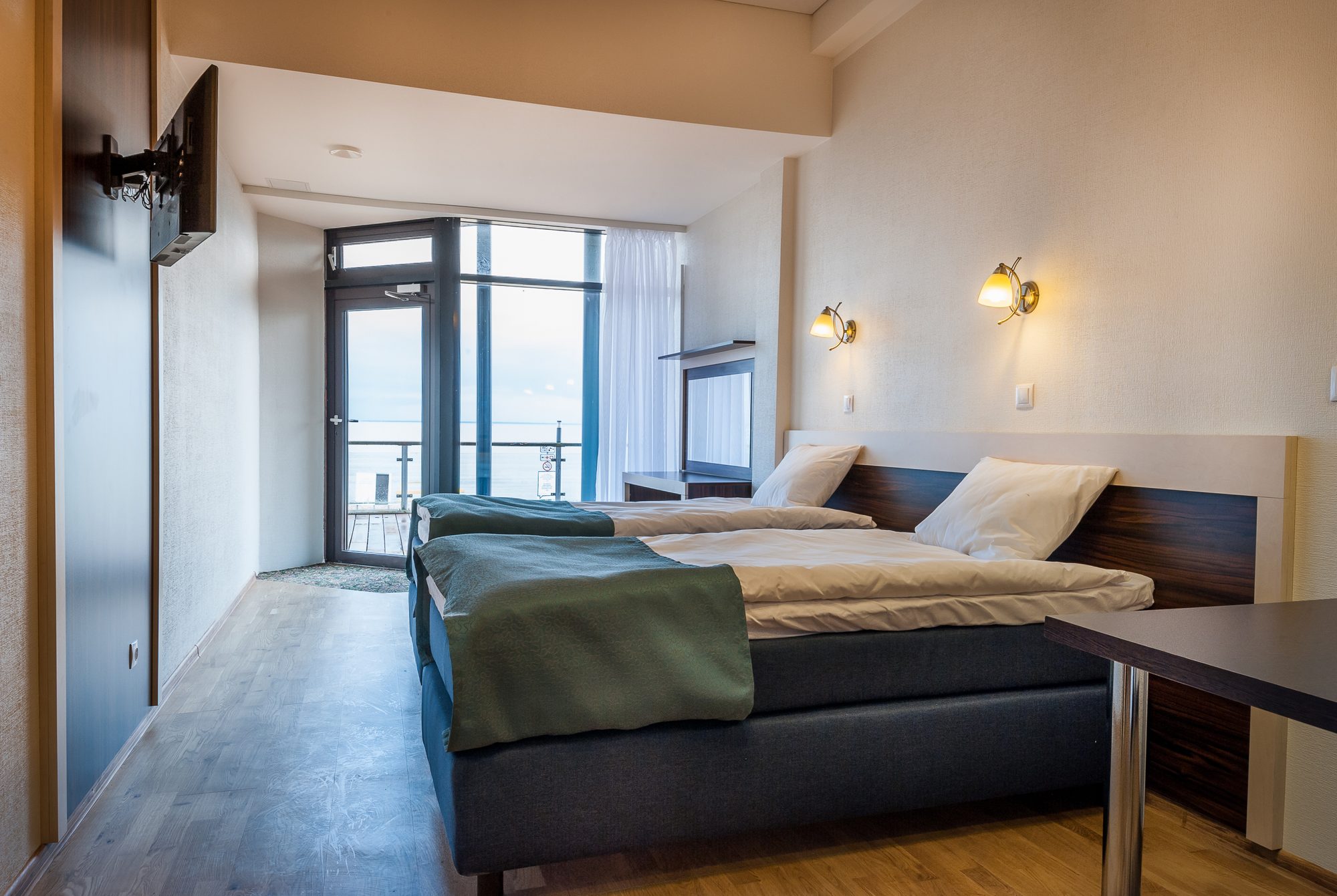 2016 08  AE3A8AB58CD309EBBDE7D98D64AC412C4A5A284506771F6E86 pimgpsh fullsize distr